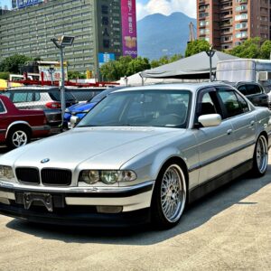 e38 728i