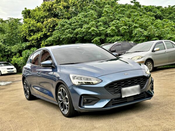 2019 Ford Focus 5D ST-Line：圖片 2