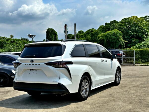 2023 Toyota Sienna 2.5 Hybrid旗艦：圖片 3
