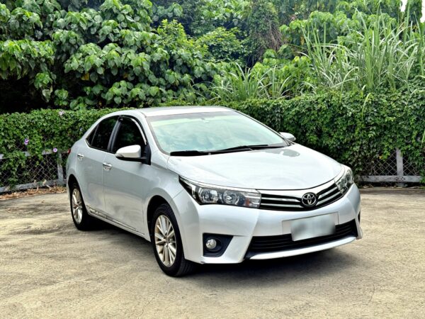 2016 Toyota Corolla Altis 1.8經典版Safety+：圖片 2