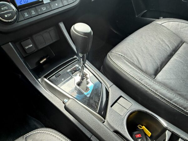 2016 Toyota Corolla Altis 1.8經典版Safety+：圖片 11