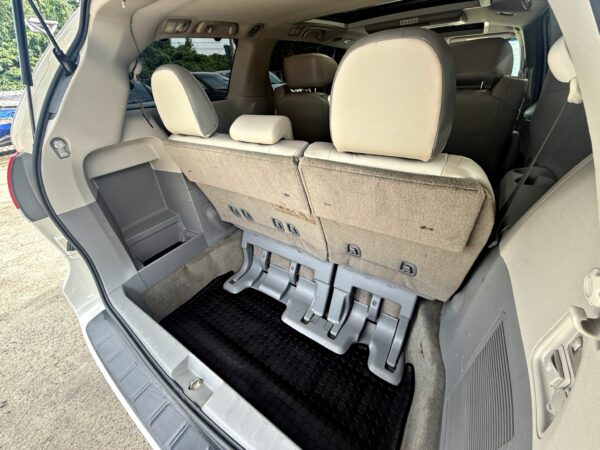 2013 Toyota Sienna LIMITED：圖片 5